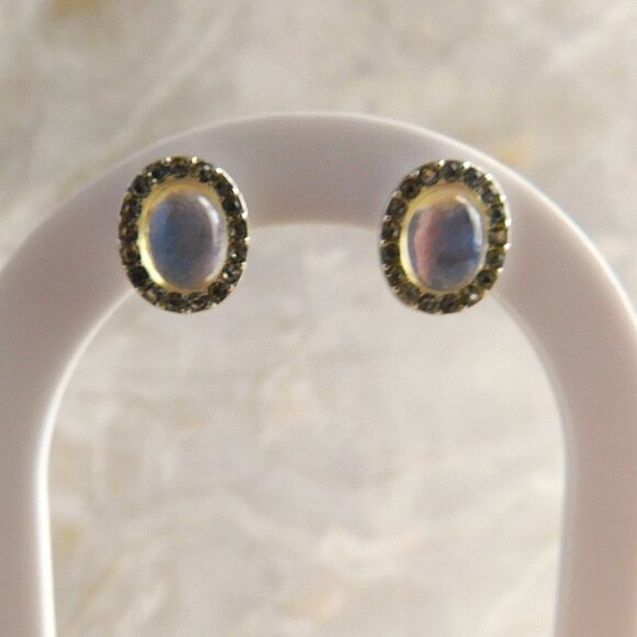 LC Lauren Conrad stud earrings, Clear oval stone surrounded by rhinestones - Picture 6 of 6